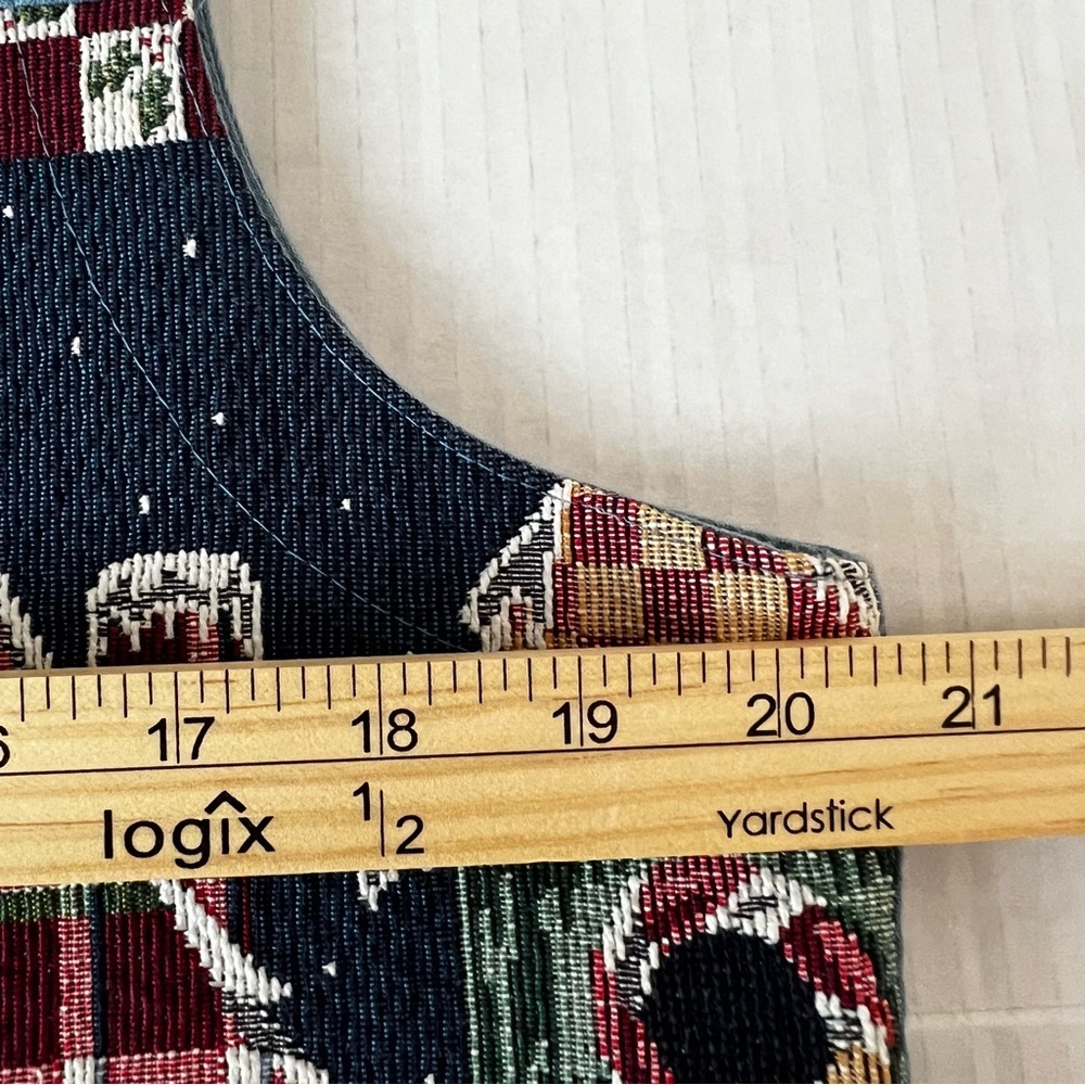Vintage Orvis Made in the USA Chambray Christmas Birdhouse Tapestry Vest Large - Picture 10 of 11